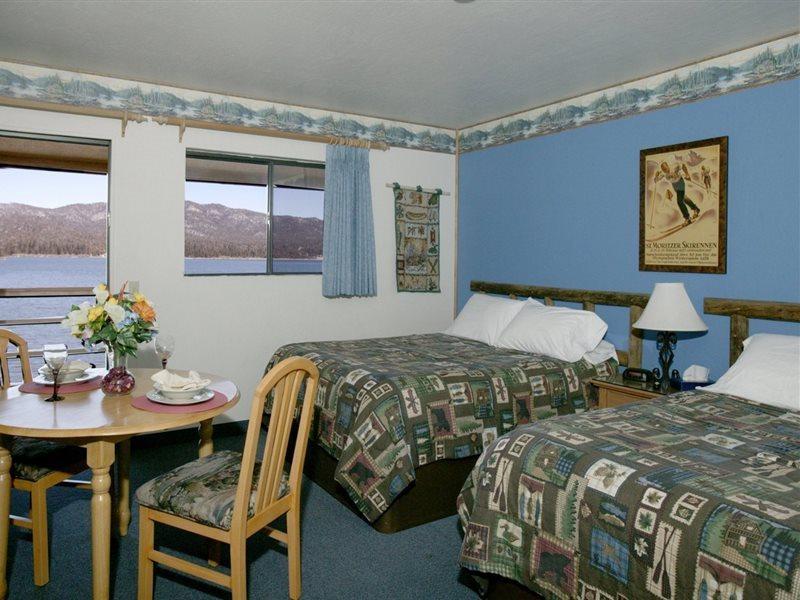 Big Bear Lakefront Lodge Exterior photo